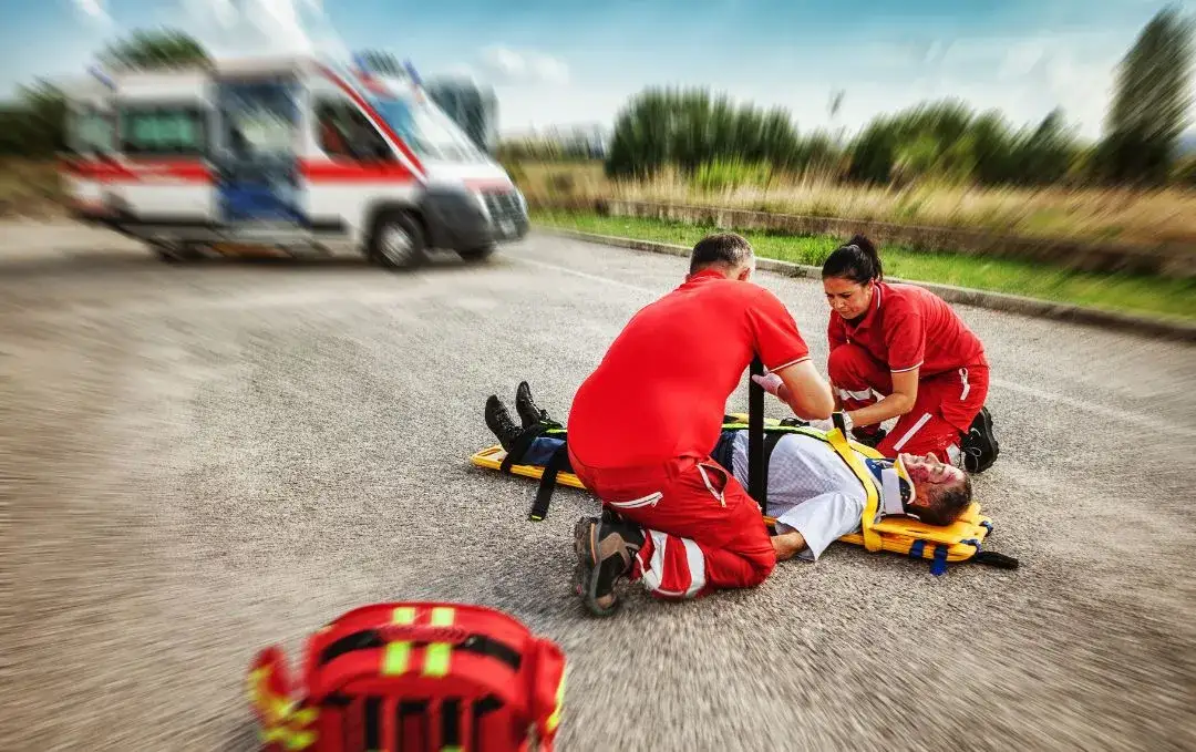 Zdjęcie Objawy neurologiczne po wypadku samochodowym: jak je rozpoznać i co robić dalej