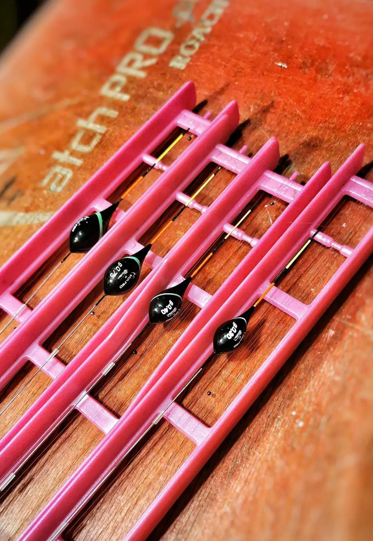 Zdjęcie Jak zrobić wędkę na spławik - proste kroki i najczęstsze błędy