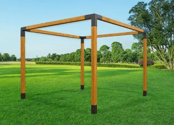 Zdjęcie Pergola tarasowa drewniana: Jak zrobić ją samemu krok po kroku?