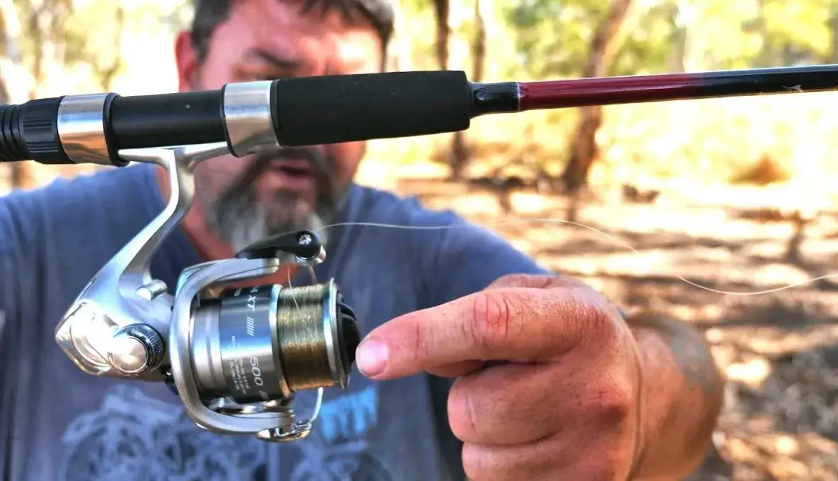 Zdjęcie Jak zamontować kołowrotek do wędki - unikaj najczęstszych błędów