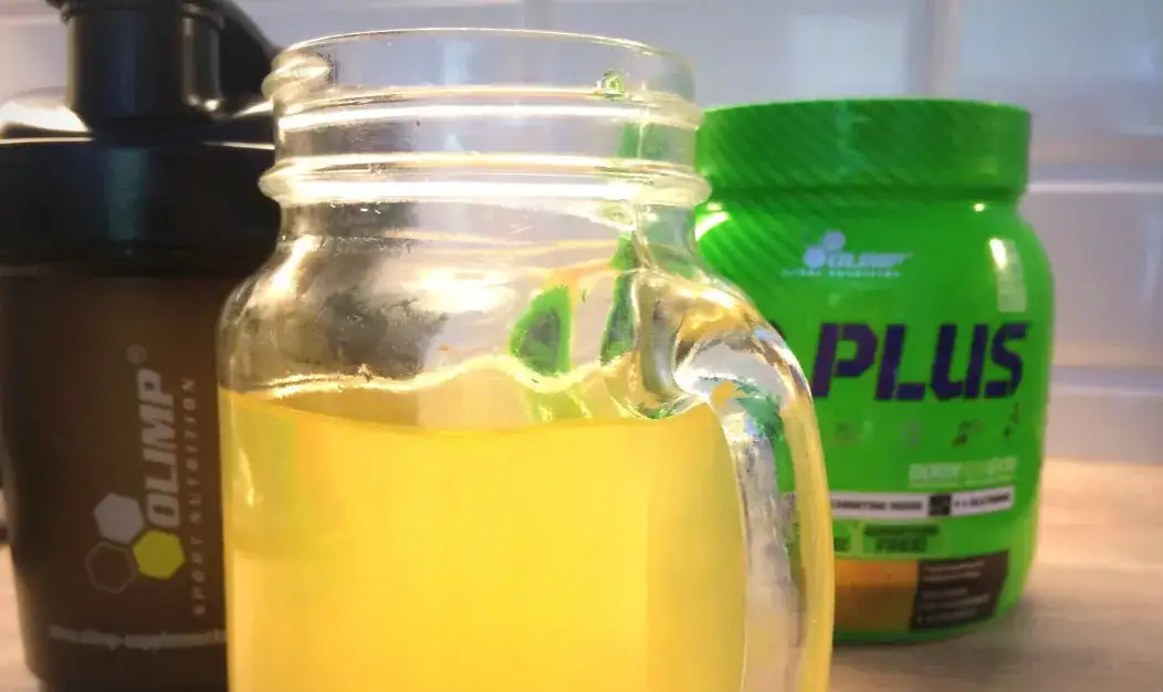 Zdjęcie Jaki izotonik na rower, aby uniknąć odwodnienia i poprawić wyniki?