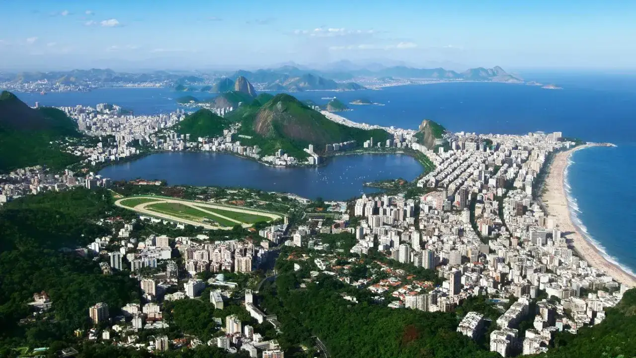Zdjęcie Ile trwa lot do Rio de Janeiro? Sprawdź czas podróży i trasy