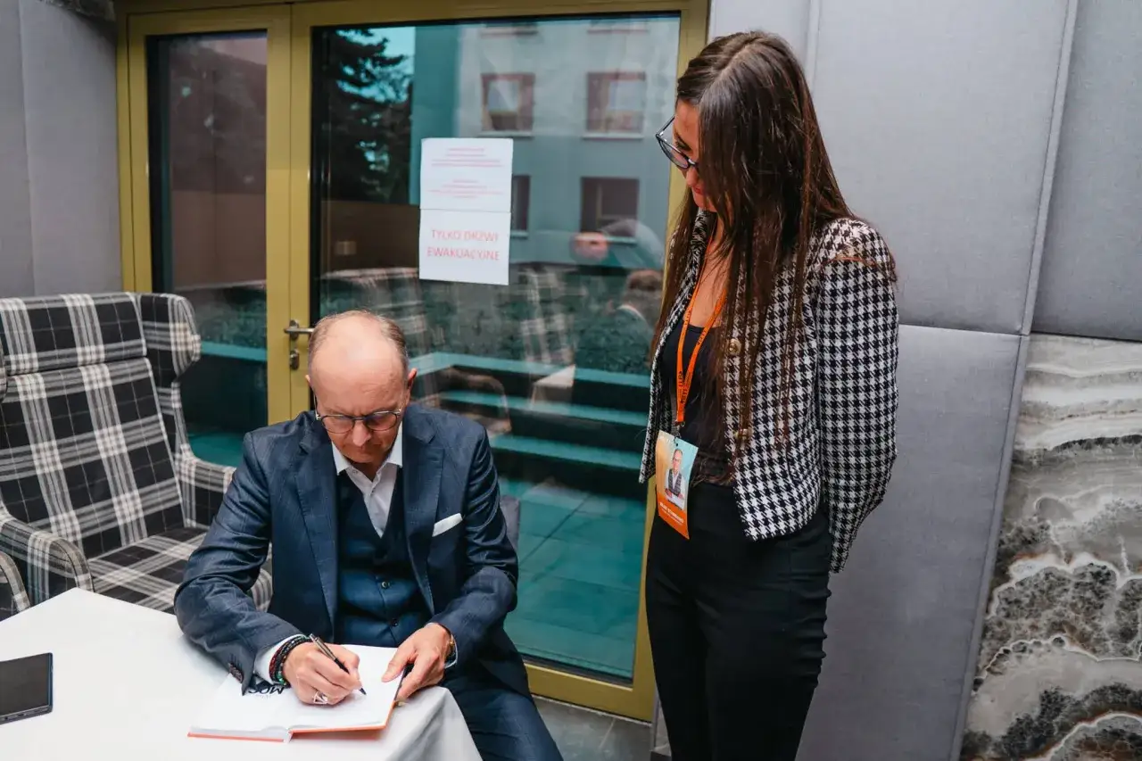 Zdjęcie Szkolenia Jacka Walkiewicza - terminy, ceny oraz program motywacyjny 2025