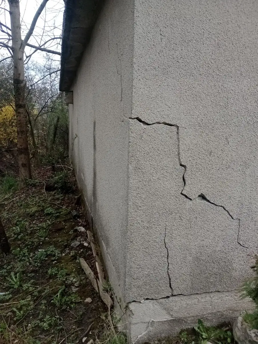 Zdjęcie Jak wzmocnić fundamenty, aby uniknąć kosztownych napraw budynku