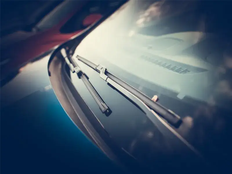 Zdjęcie Włączanie wycieraczek w Toyota Yaris: szybki i prosty poradnik