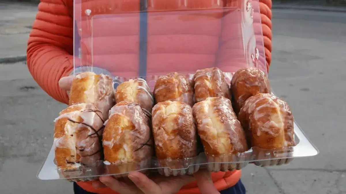 Zdjęcie Ile kalorii ma pączek? Obalamy mity i radzimy, jak jeść.