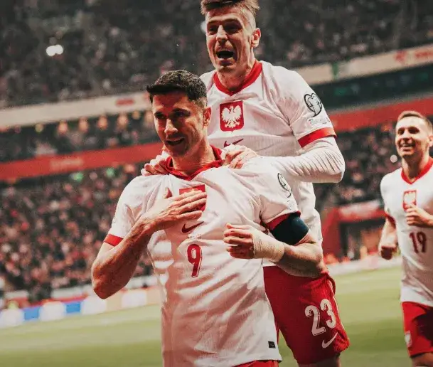 Zdjęcie Ile jest piłkarzy w reprezentacji polskiej? Zaskakujące fakty o składzie