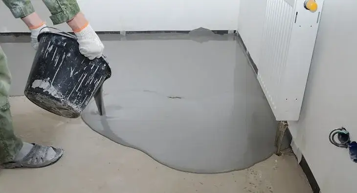 Zdjęcie Jak wykonać wylewkę samopoziomującą bez błędów i stresu