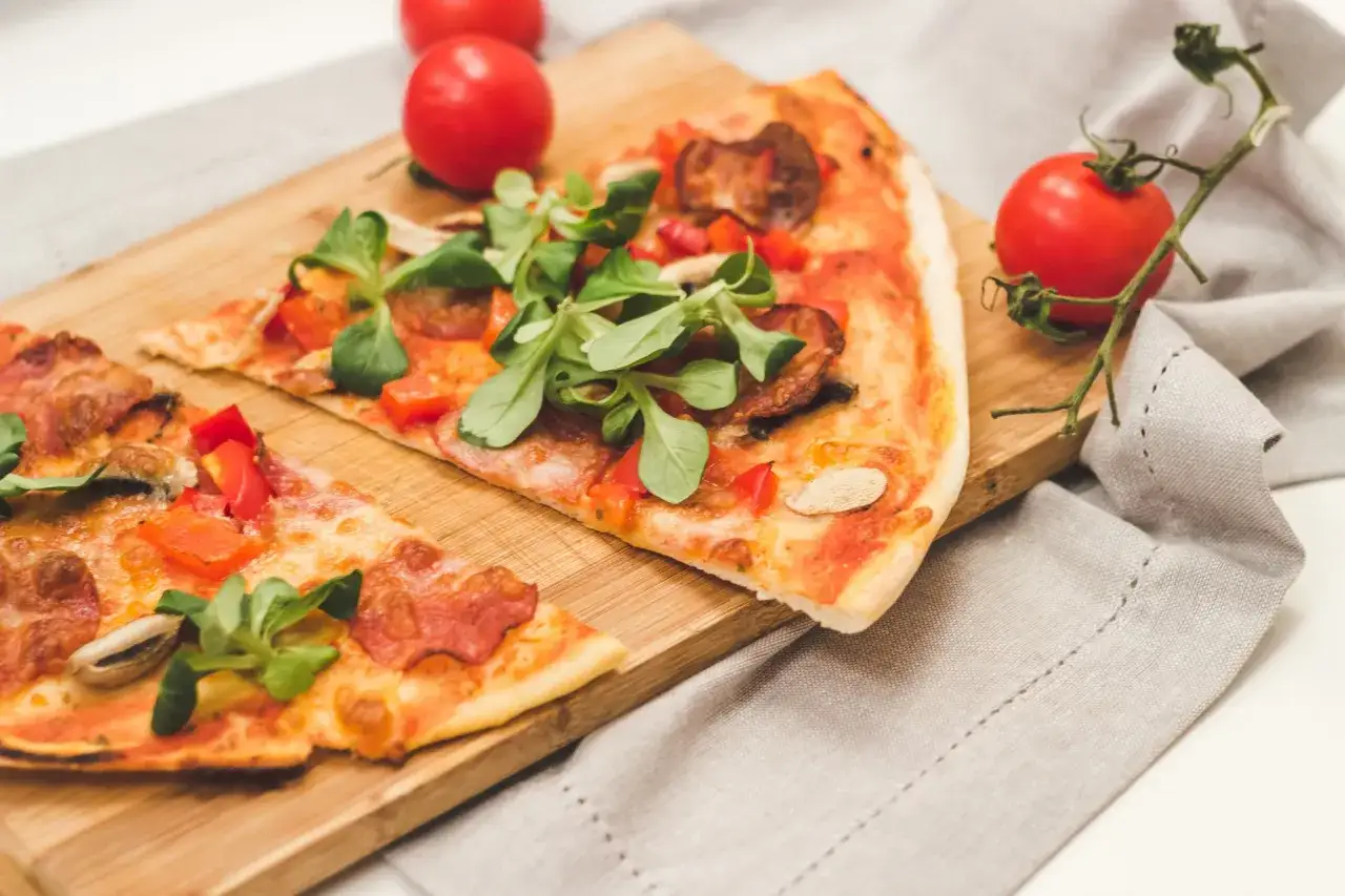 Zdjęcie Składniki na pizzę: Klasyka i nowości stw&oacute;rz idealną domową pizzę