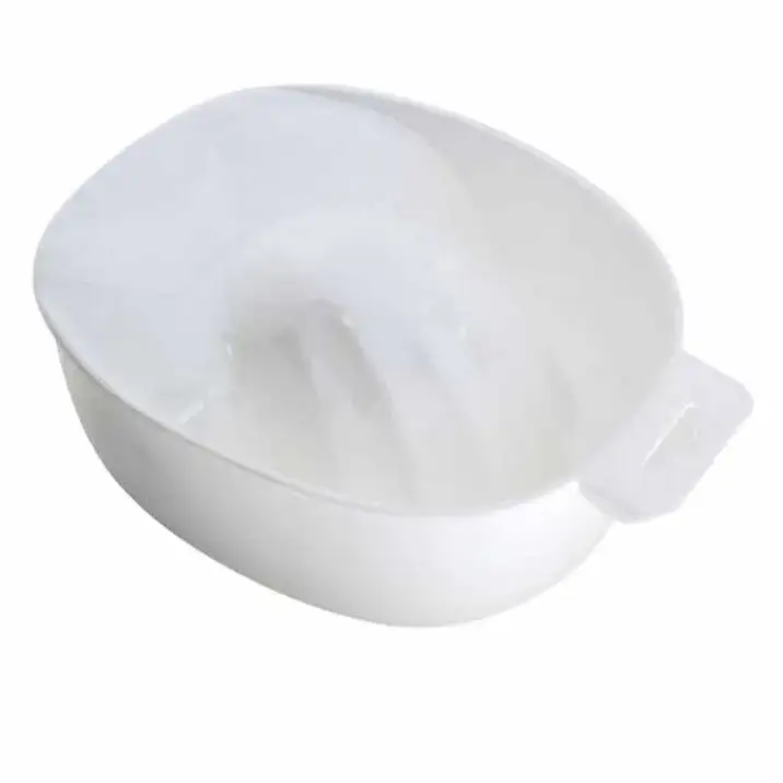 Zdjęcie Miseczka do manicure do czego służy i jak ułatwia pielęgnację dłoni