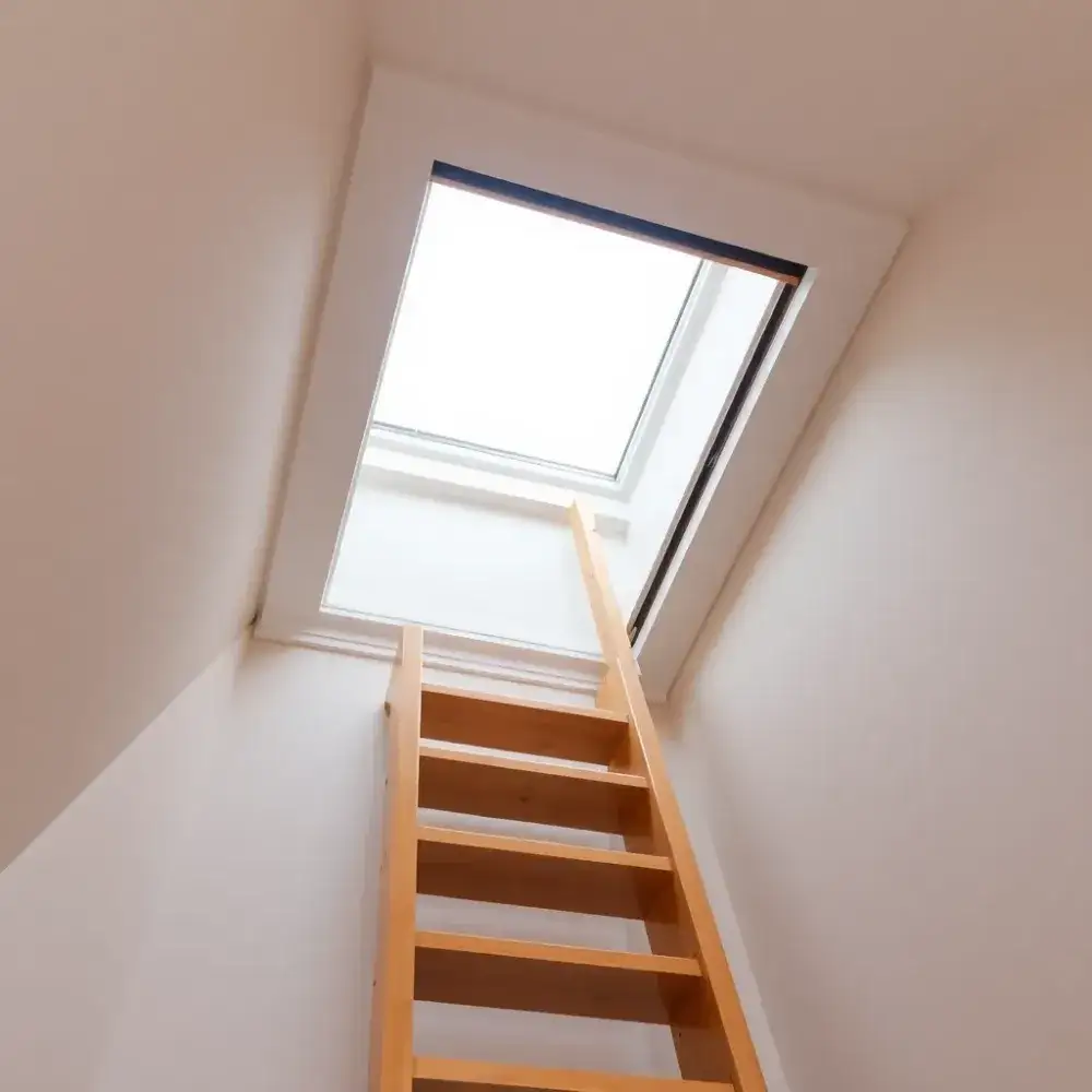 Zdjęcie Jak wykończyć schody na strych, by uniknąć kosztownych błędów?