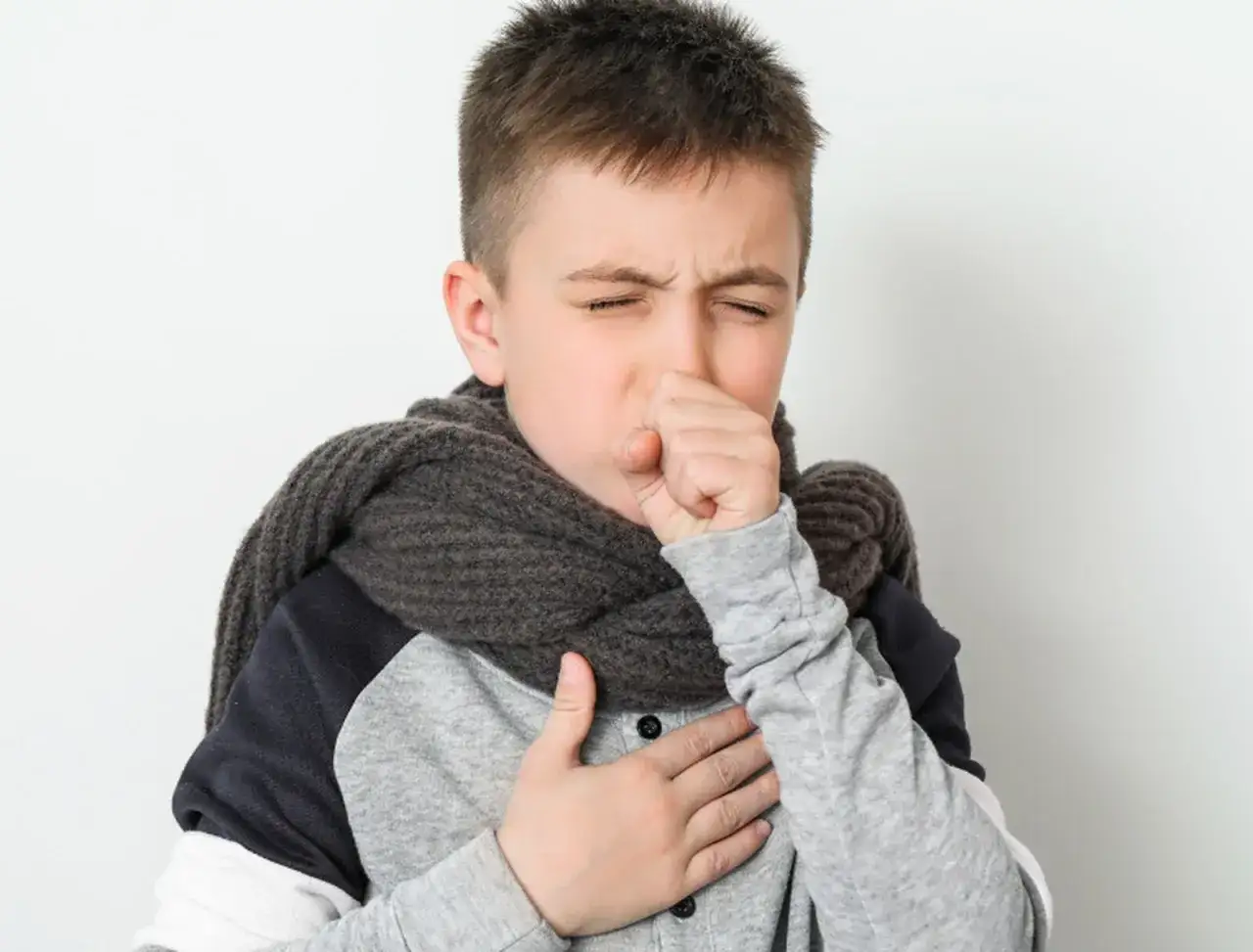 Zdjęcie Zapalenie krtani u dziecka: objawy, leczenie i kiedy do lekarza