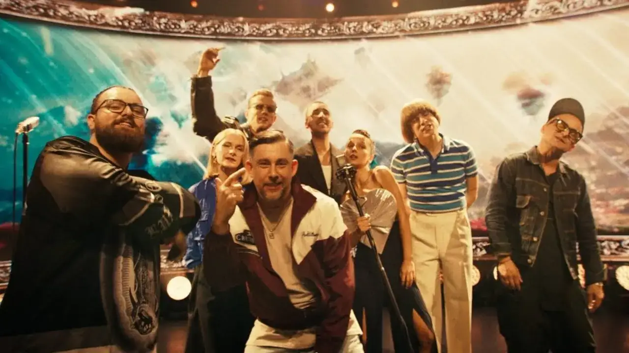 Zdjęcie Witajcie w naszej bajce: kto jest prawdziwym wykonawcą kultowej piosenki?