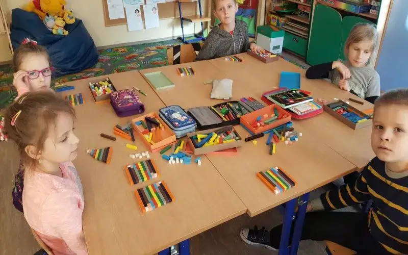 Zdjęcie Zajęcia wyrównawcze z matematyki kl 2: Jak pomóc dziecku w nauce?