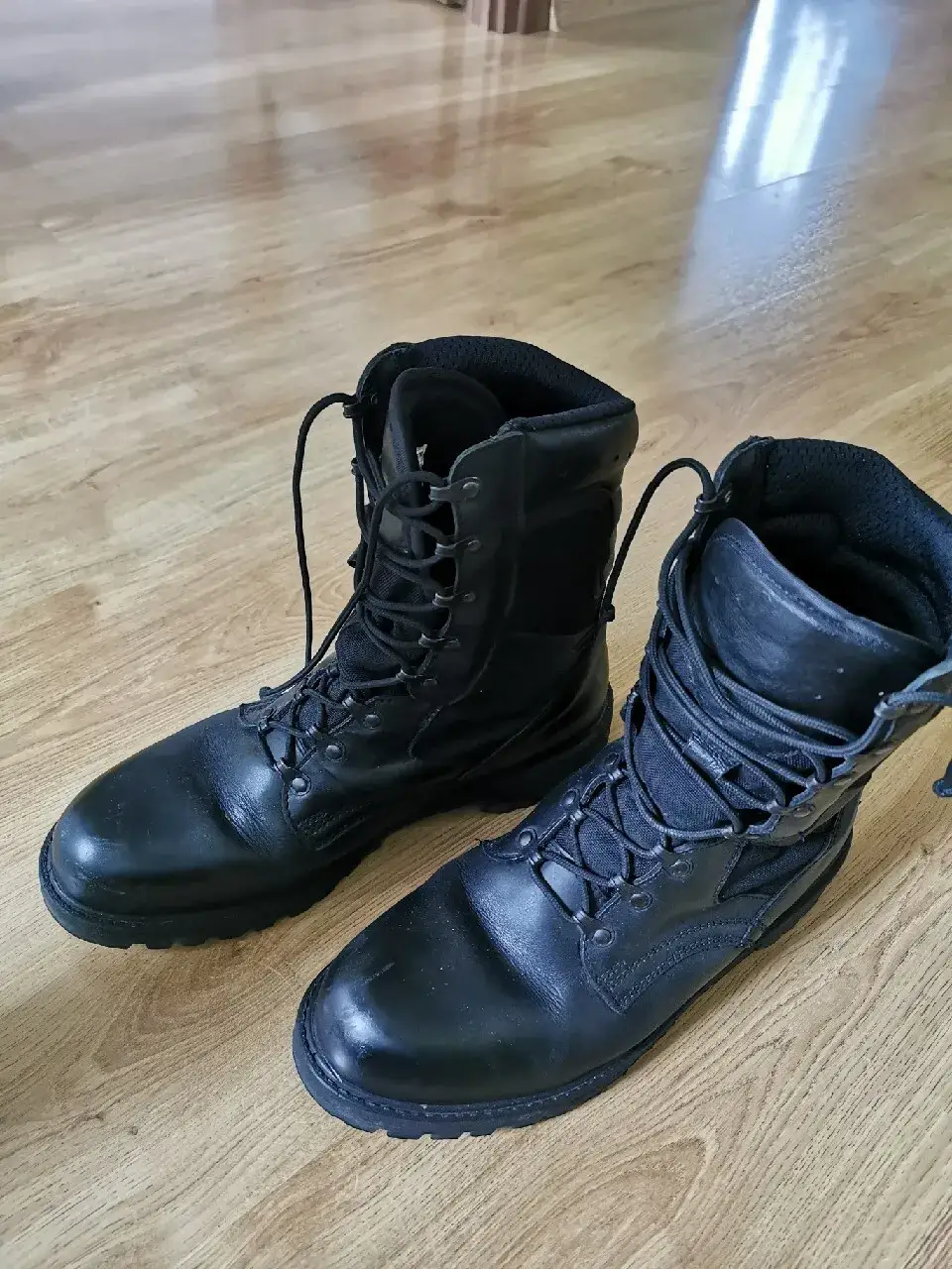 Zdjęcie Buty wojskowe 28.5 – jaki to rozmiar cywilny i jak go przeliczyć?