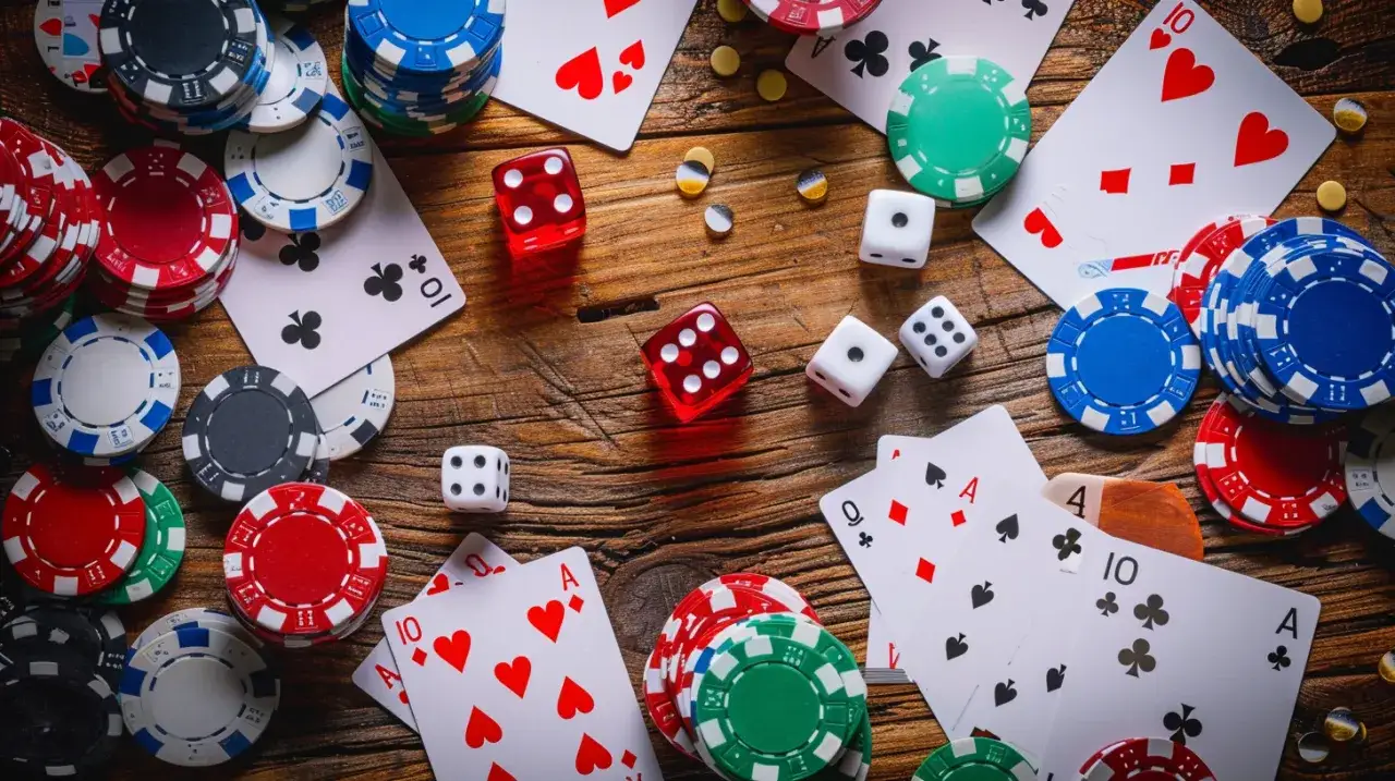 Zdjęcie Najlepsze gry karciane - rekomendacje dla miłośników gier karcianych.