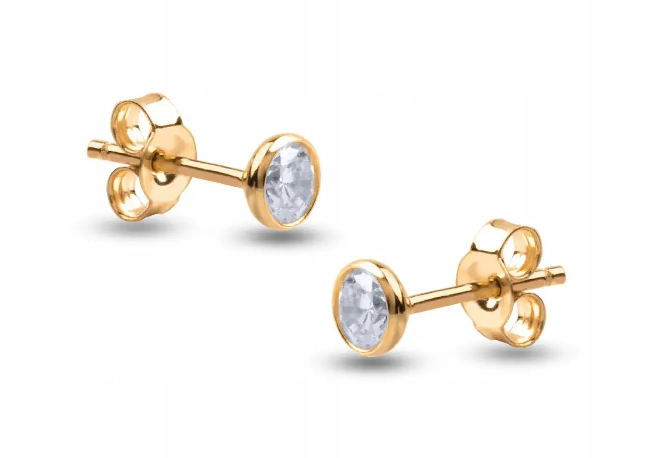 Zdjęcie Ile kosztują złote kolczyki? Ceny, kt&oacute;re mogą Cię zaskoczyć