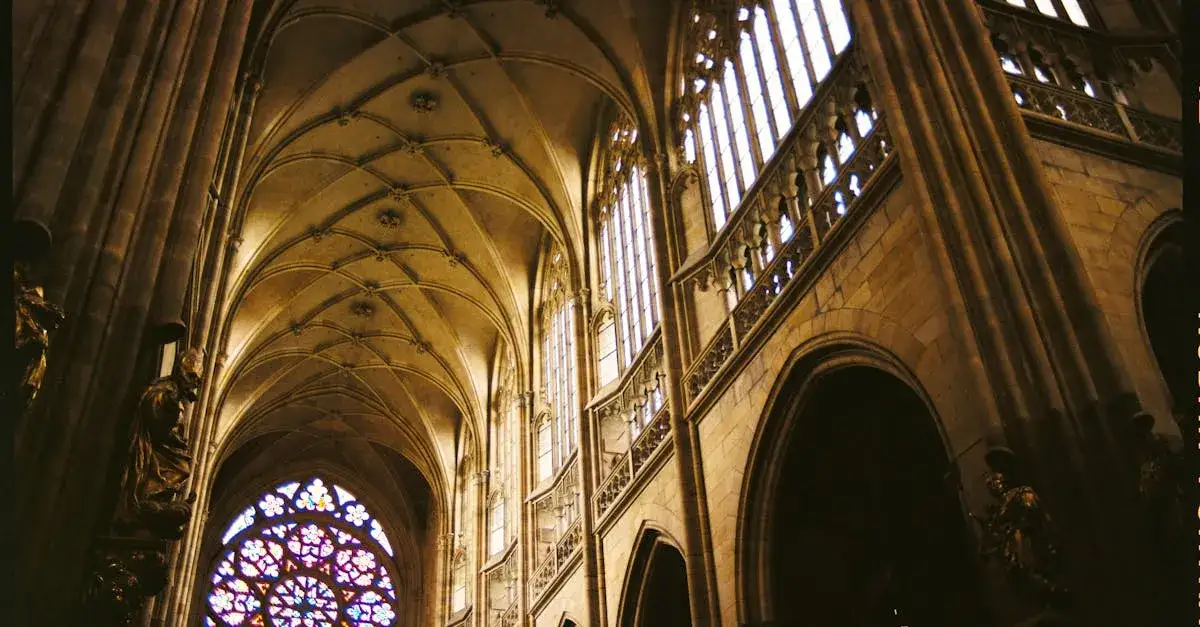 Zdjęcie Gdzie i kiedy uczestniczyć we mszy w katedrze? Jest pełny plan!