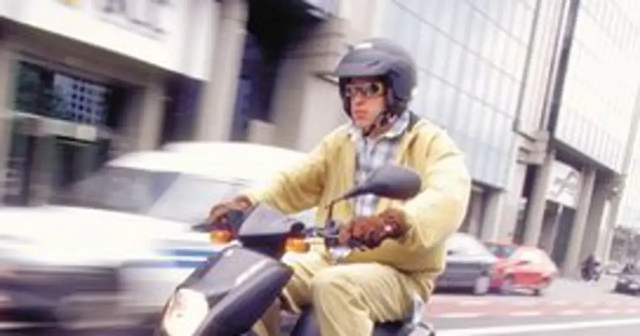 Zdjęcie Jak zarejestrować motorower - uniknij kosztownych błędów i formalności