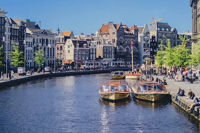 Zdjęcie Ile kosztuje wynajem mieszkania w Amsterdamie? Ceny, które zaskakują
