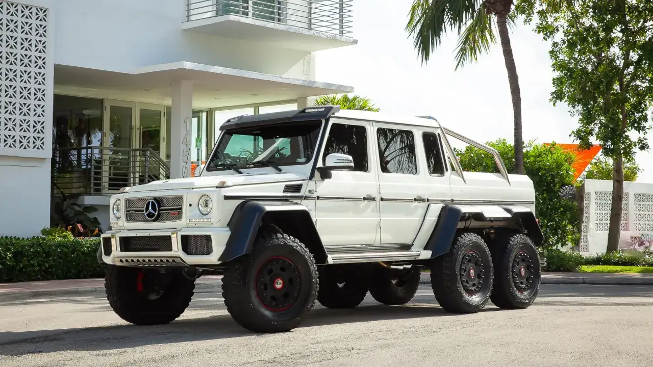 Zdjęcie Mercedes G-Class 6x6: Unikalne cechy, które musisz znać