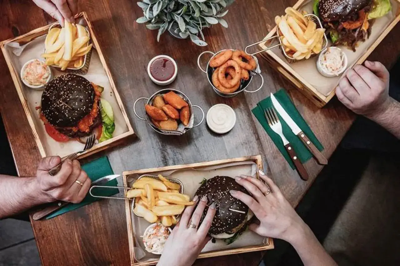 Zdjęcie Zabrze gdzie zjeść: najlepsze restauracje, które musisz odwiedzić