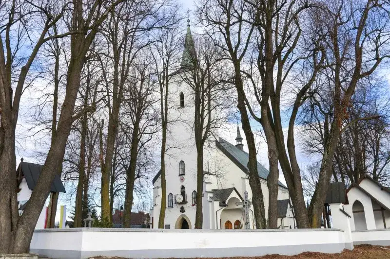 Zdjęcie Ludźmierz sanktuarium historia: tajemnice i kluczowe wydarzenia