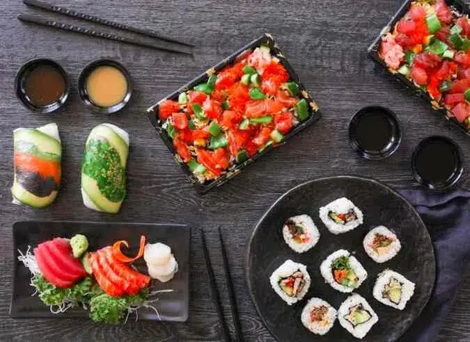 Zdjęcie Pochodzenie sushi: z jakiego kraju pochodzi i jak zdobyło światową popularność