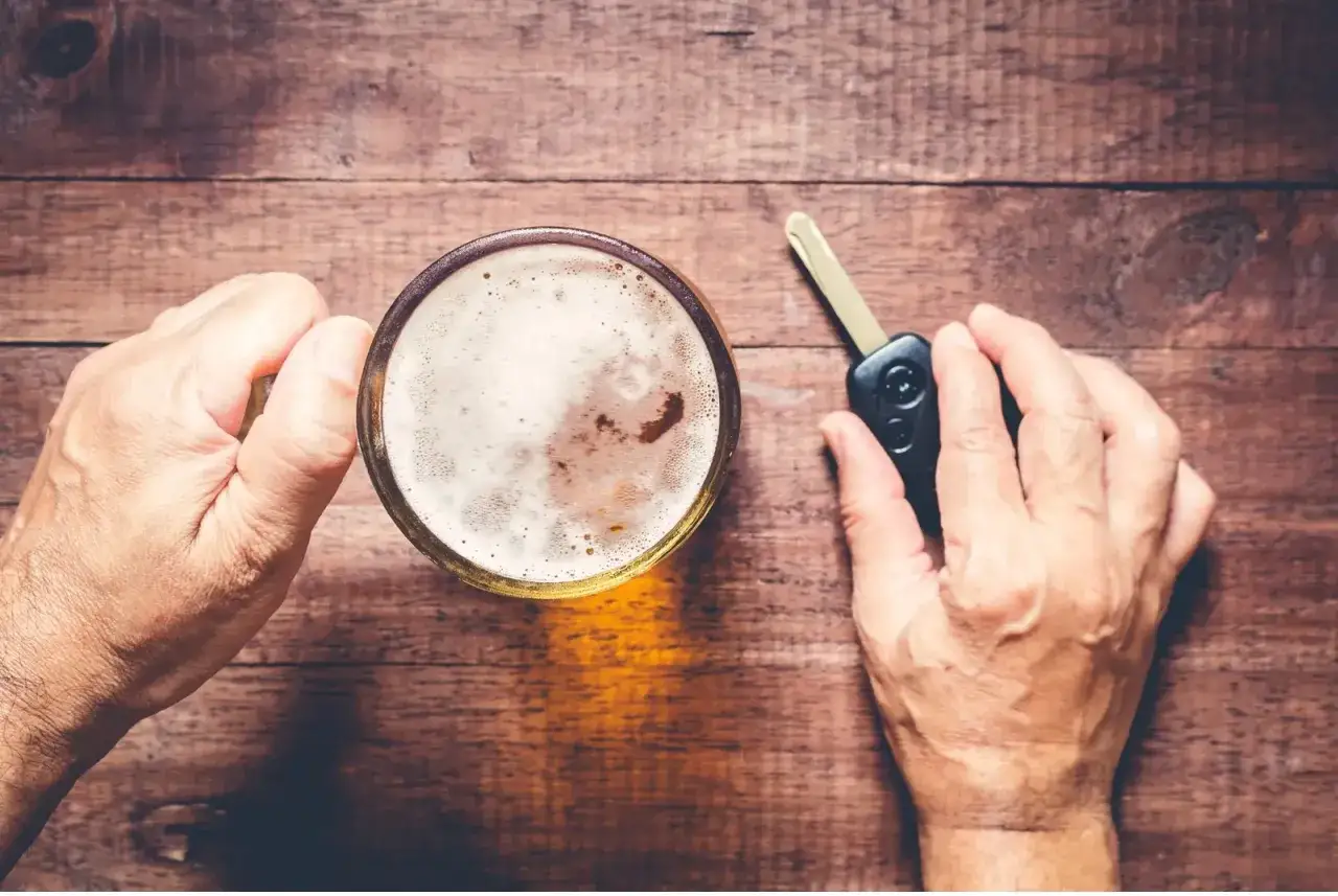 Zdjęcie Ile promili to przestępstwo? Poznaj surowe konsekwencje jazdy po alkoholu