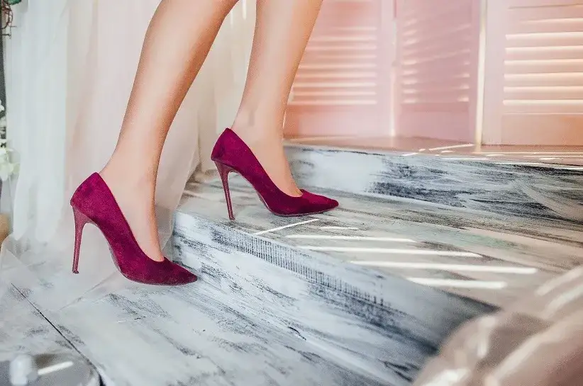 Zdjęcie Wygodne szpilki na co dzień, kt&oacute;re nie sprawią b&oacute;lu Twoim stopom