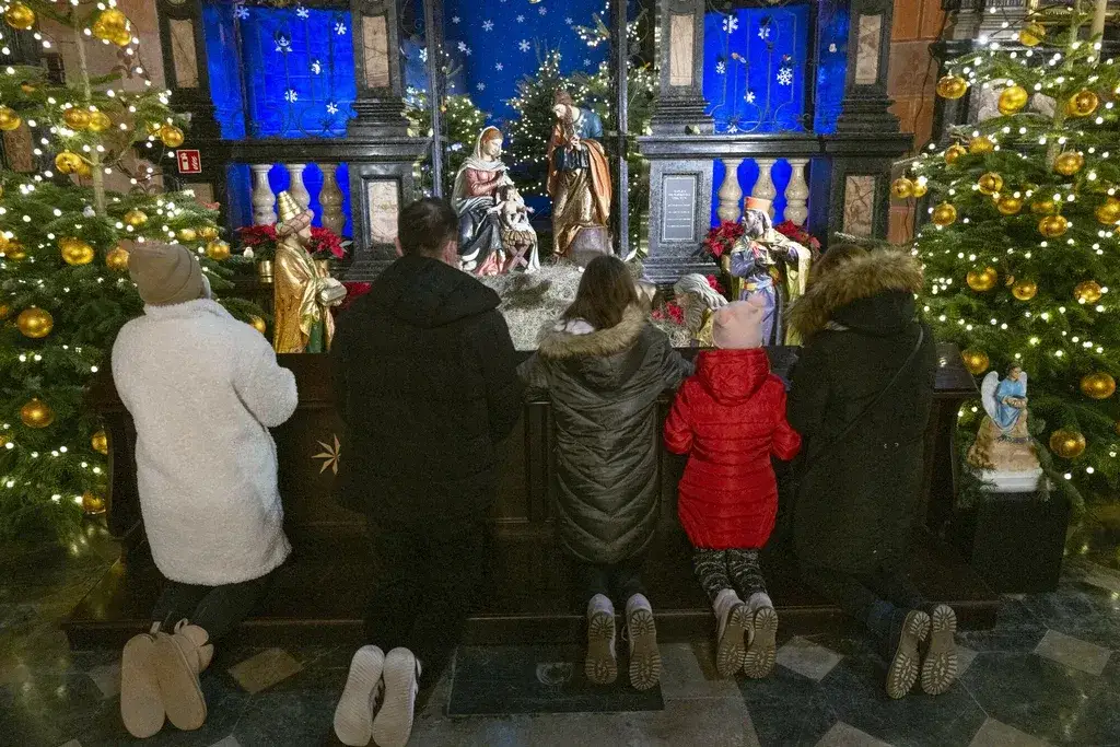 Zdjęcie Czy pasterka liczy się jako msza bożonarodzeniowa? Oto prawda