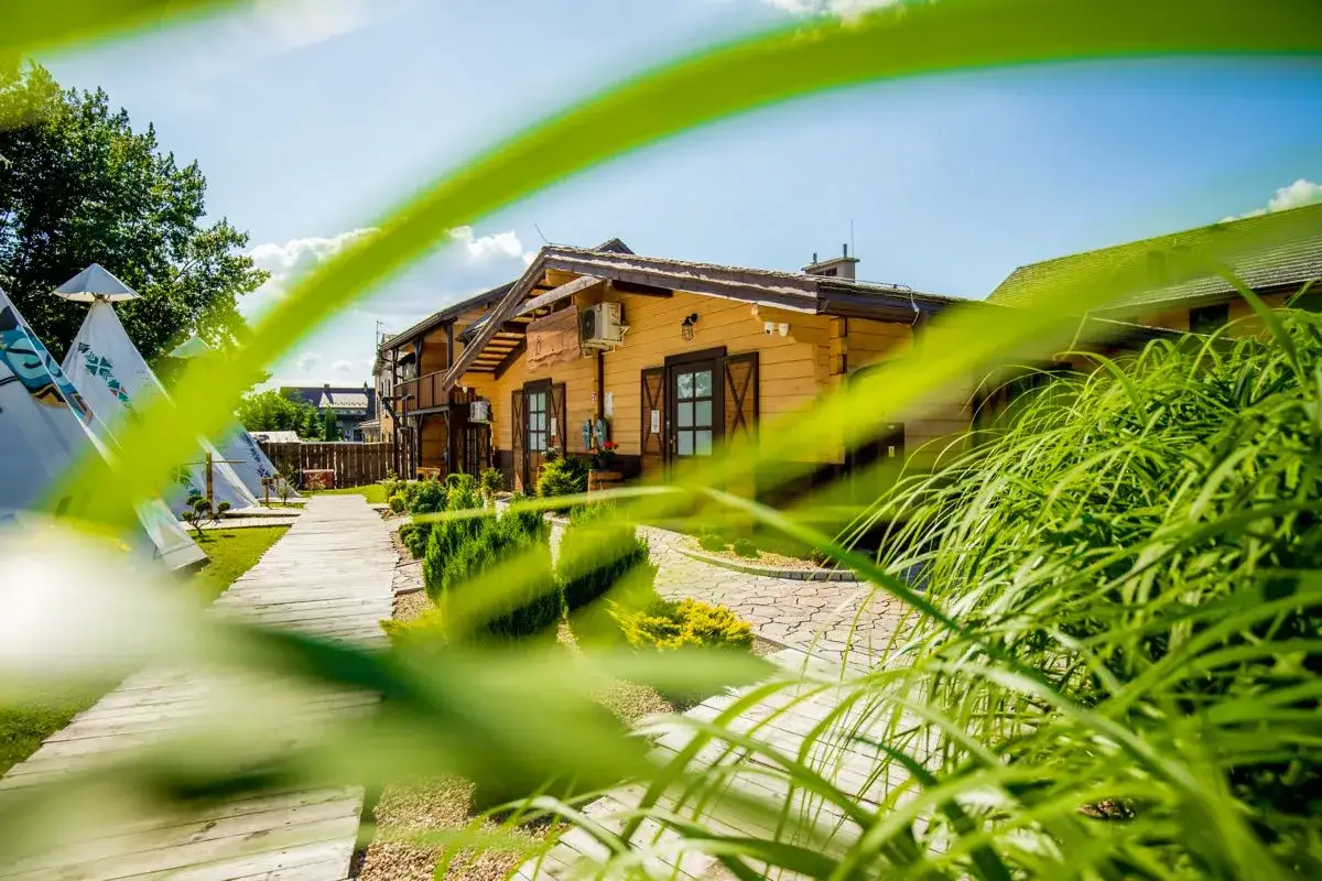 Zdjęcie Najlepsze miejsca na nocleg blisko Energylandii, które warto rozważyć