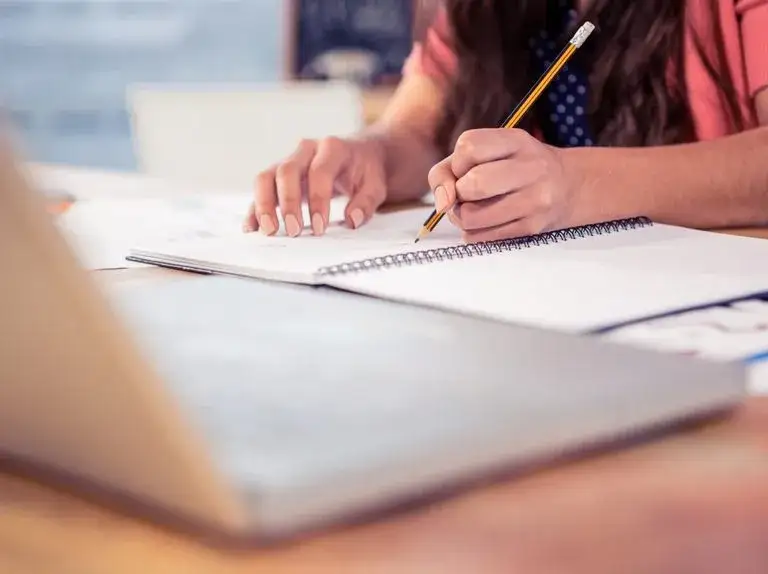 Zdjęcie Jak napisać upoważnienie do urzędu skarbowego bez błędów?