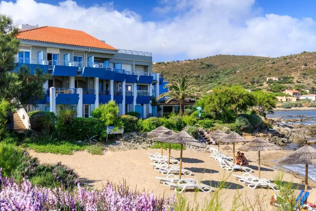 Zdjęcie Hotel Best Western w Île-Rousse - Komfort i piękne widoki na morze