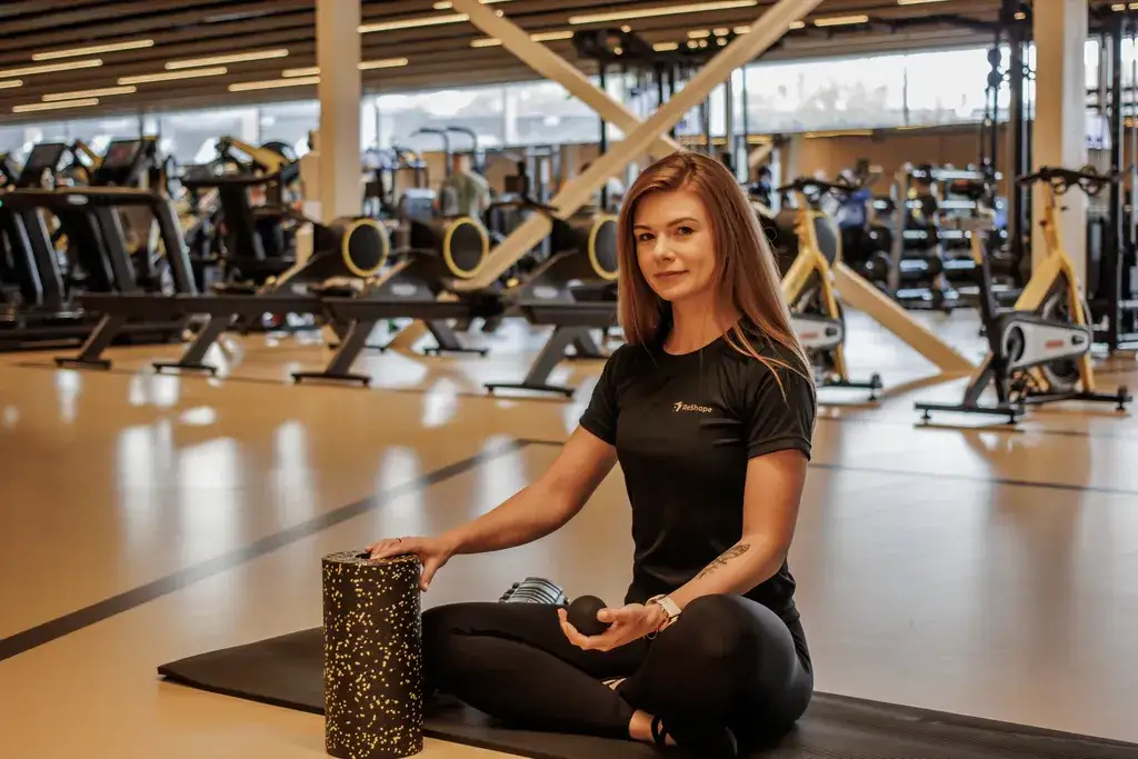 Zdjęcie Czy roller pomaga na cellulit? Sprawdź skuteczność i efekty!