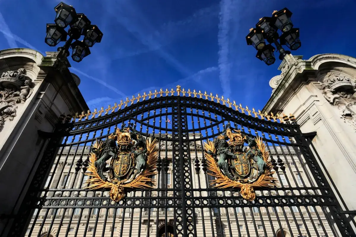 Zdjęcie Dynastie panujące w Anglii: ich wpływ na historię i monarchię