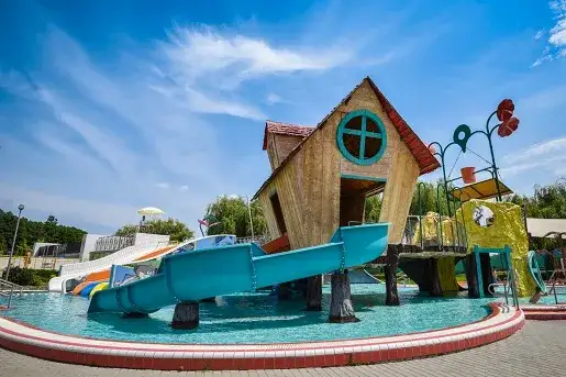 Zdjęcie Gdzie na Węgry z małym dzieckiem? Najlepsze miejsca i atrakcje dla rodzin