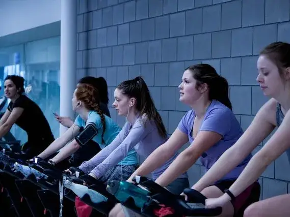 Zdjęcie Trening cardio co to: poznaj jego korzyści i jak zacząć ćwiczyć
