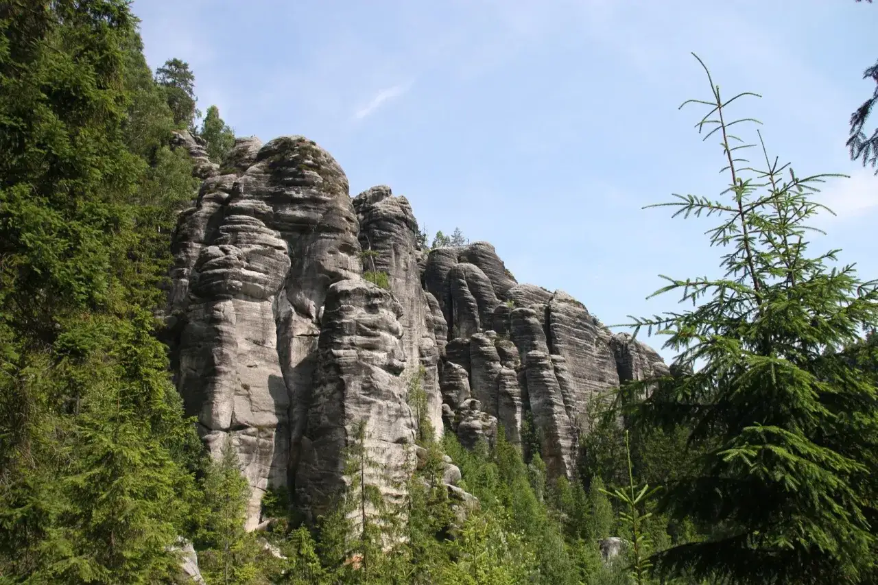 Zdjęcie Góry Stołowe - najlepsze noclegi, które nie zrujnują budżetu