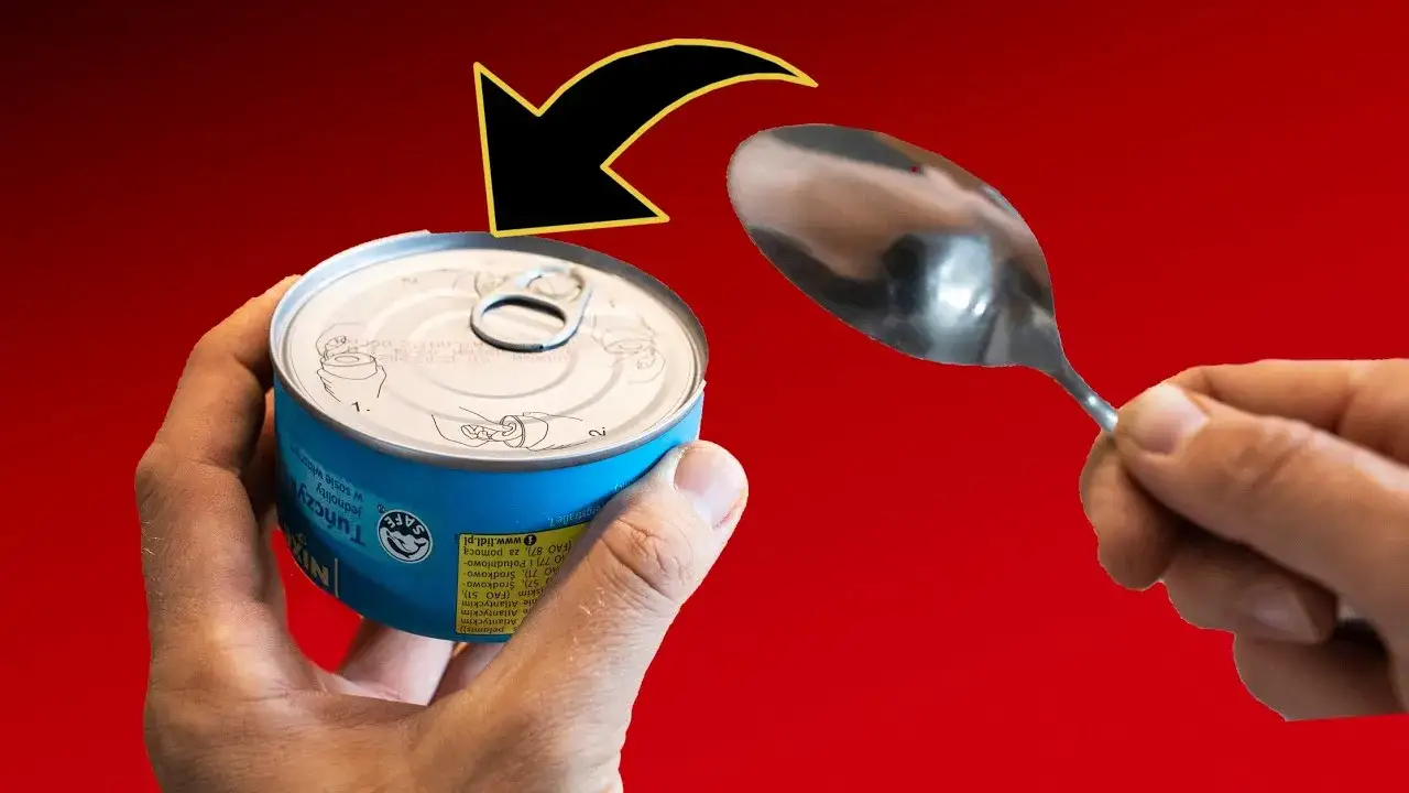 Zdjęcie Jak otworzyć butelkę z zabezpieczeniem bez frustracji i problemów