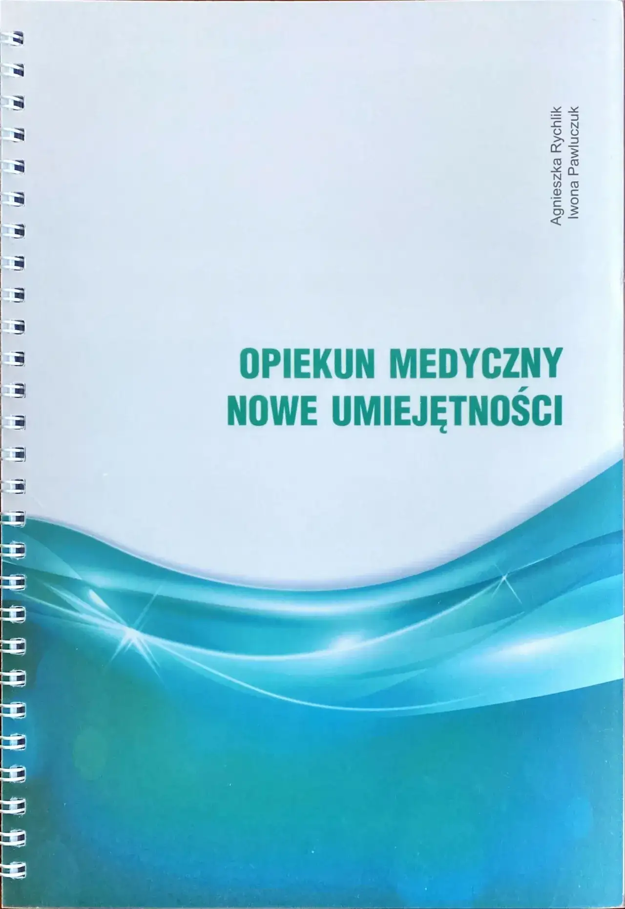 Zdjęcie Opiekun medyczny jakie przedmioty? Kluczowe umiejętności i wiedza