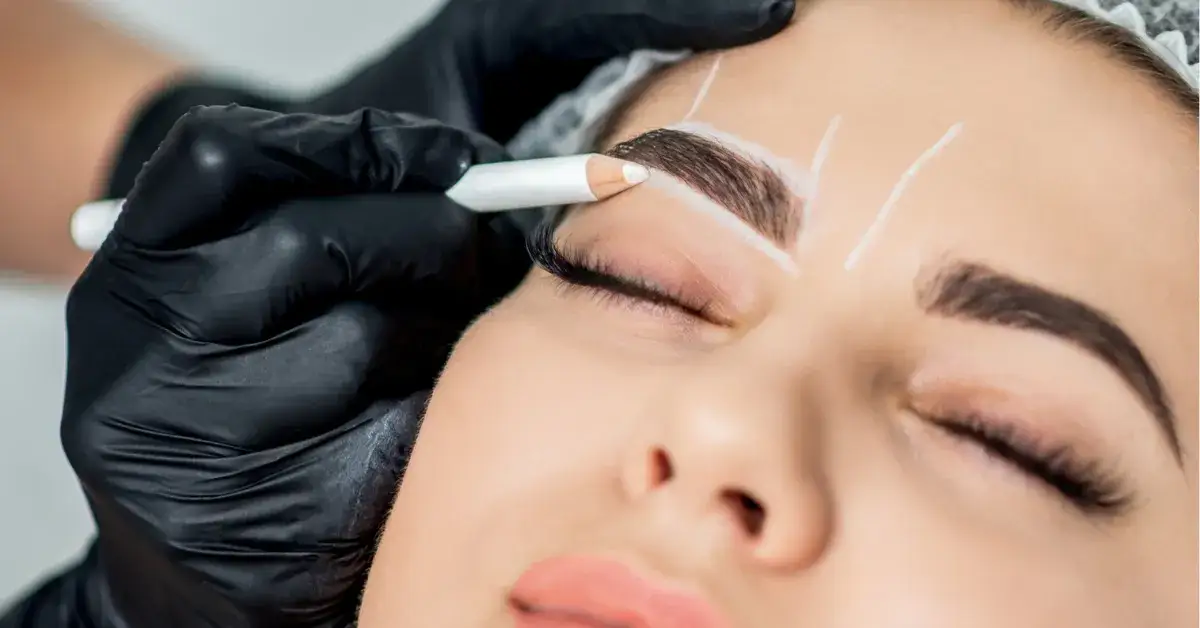 Zdjęcie Makijaż permanentny brwi: proces, techniki i efekty - co warto wiedzieć