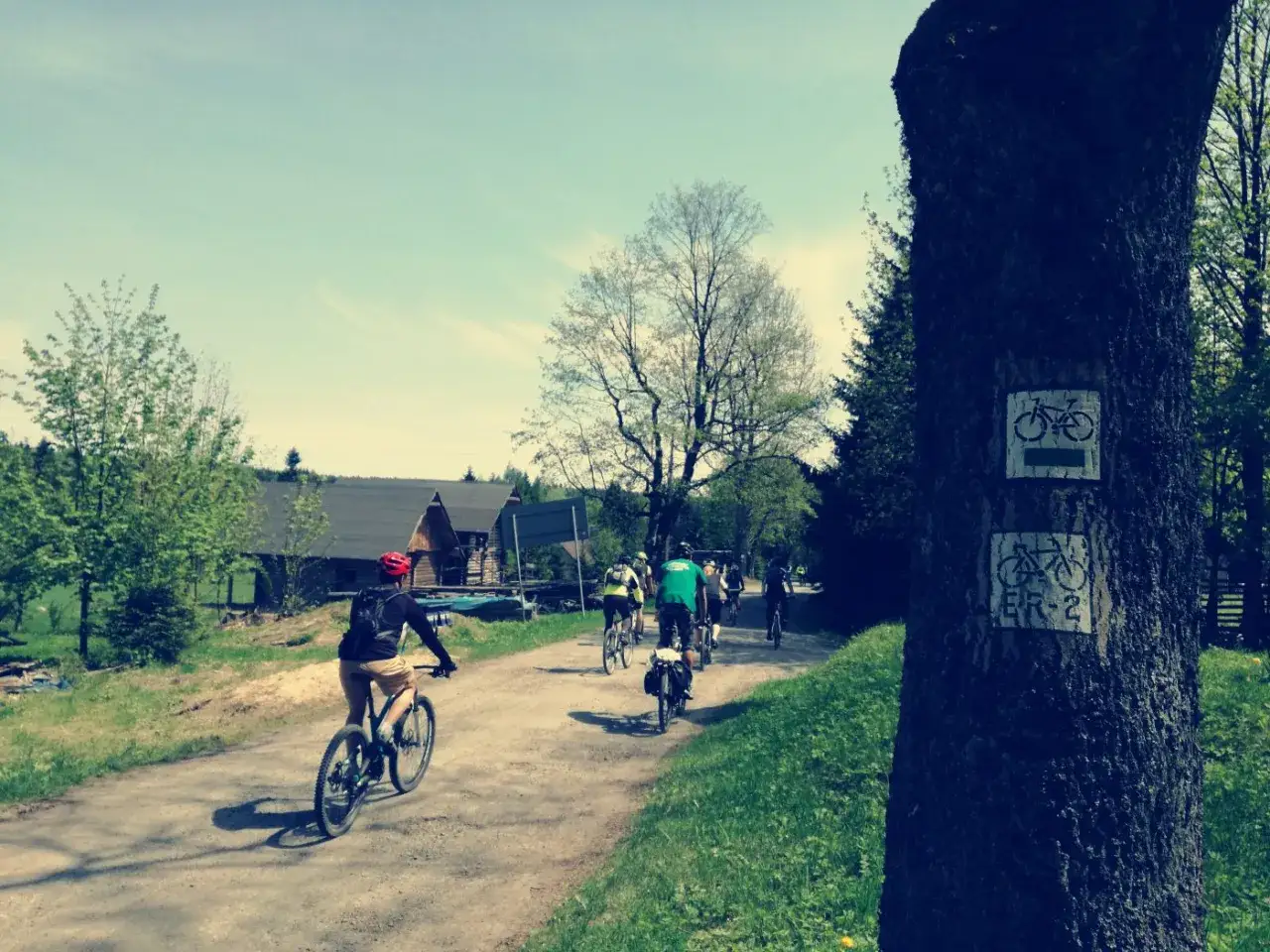 Zdjęcie Najlepsze trasy rowerowe w Polsce na interaktywnej mapie dla Ciebie