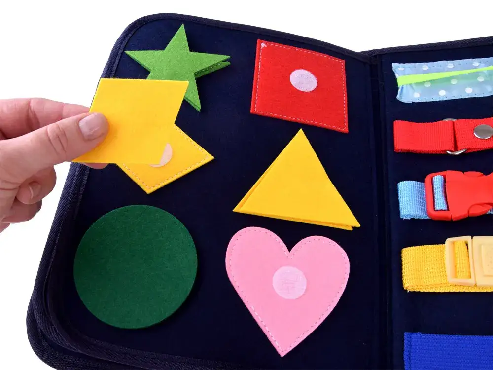 Zdjęcie Książka sensoryczna dla 3 latka, która rozwija umiejętności dziecka