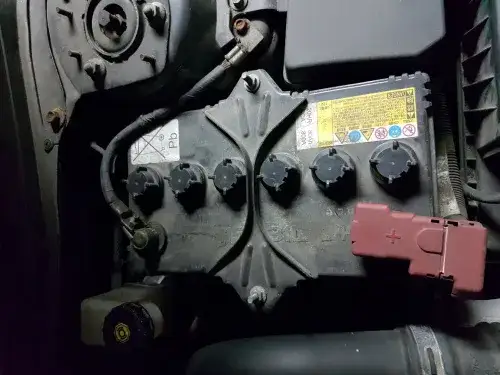 Zdjęcie Jaki akumulator do Mazdy 6 2.0 benzyna - uniknij kosztownych błędów