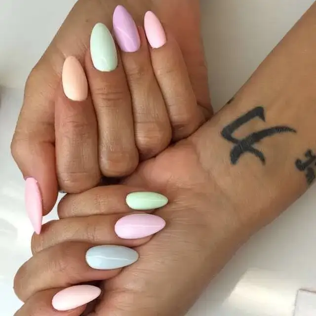Zdjęcie Jak poprawnie zrobić manicure hybrydowy i uniknąć najczęstszych błędów