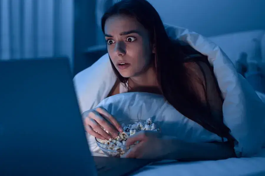 Zdjęcie Czy oglądanie horrorów to grzech? Moralność filmów grozy w pytaniach