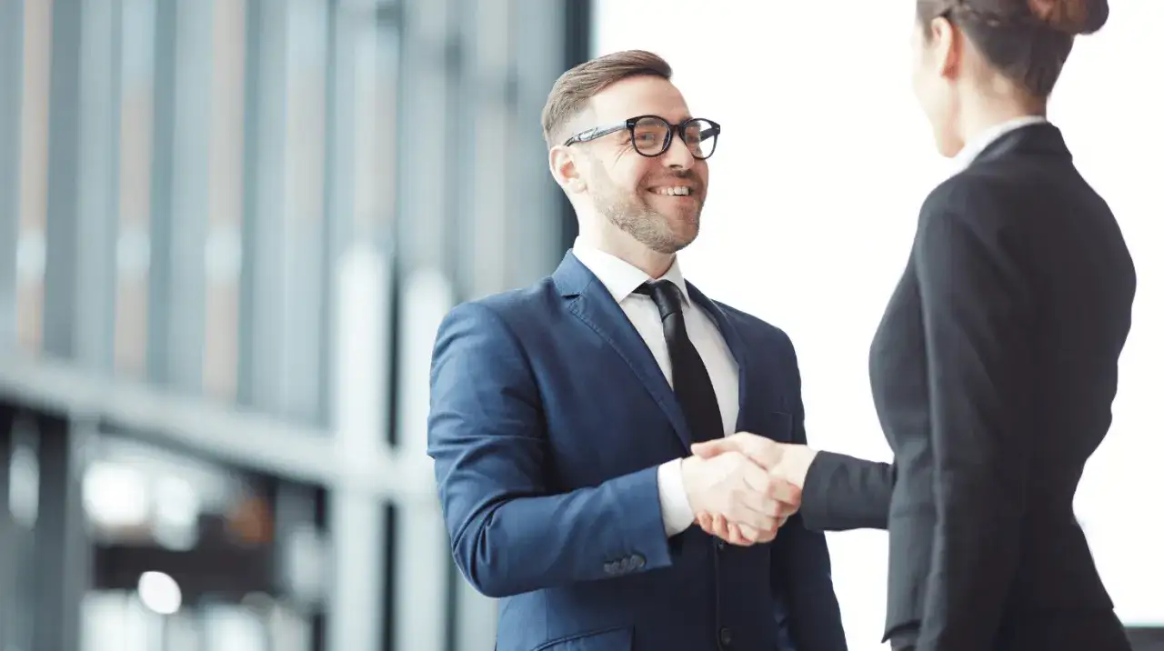 Zdjęcie Jak zatrudnić obywatela Kazachstanu w Polsce bez zbędnych formalności