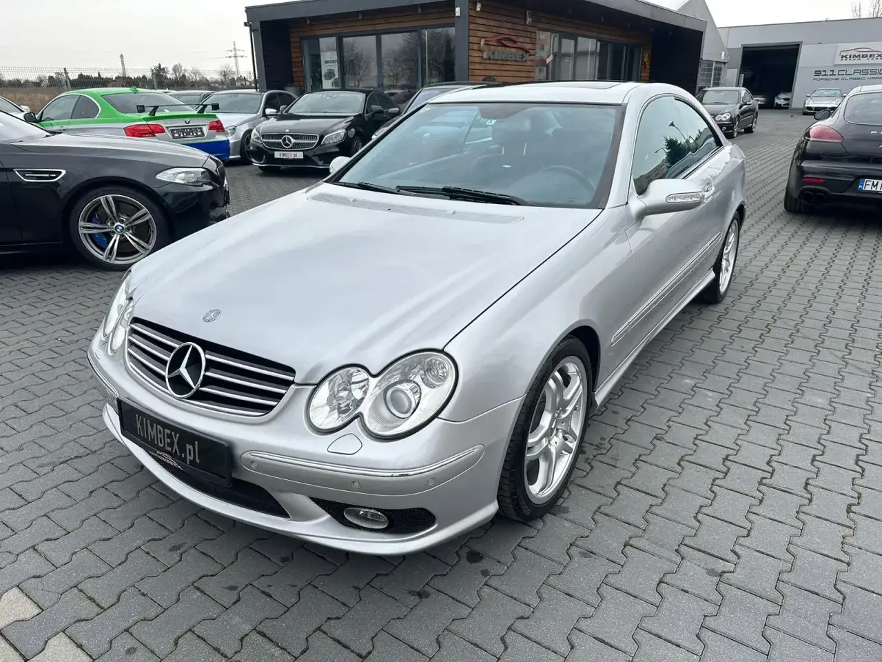 Zdjęcie Mercedes CLK 55 AMG - moc, osiągi i problemy, które musisz znać