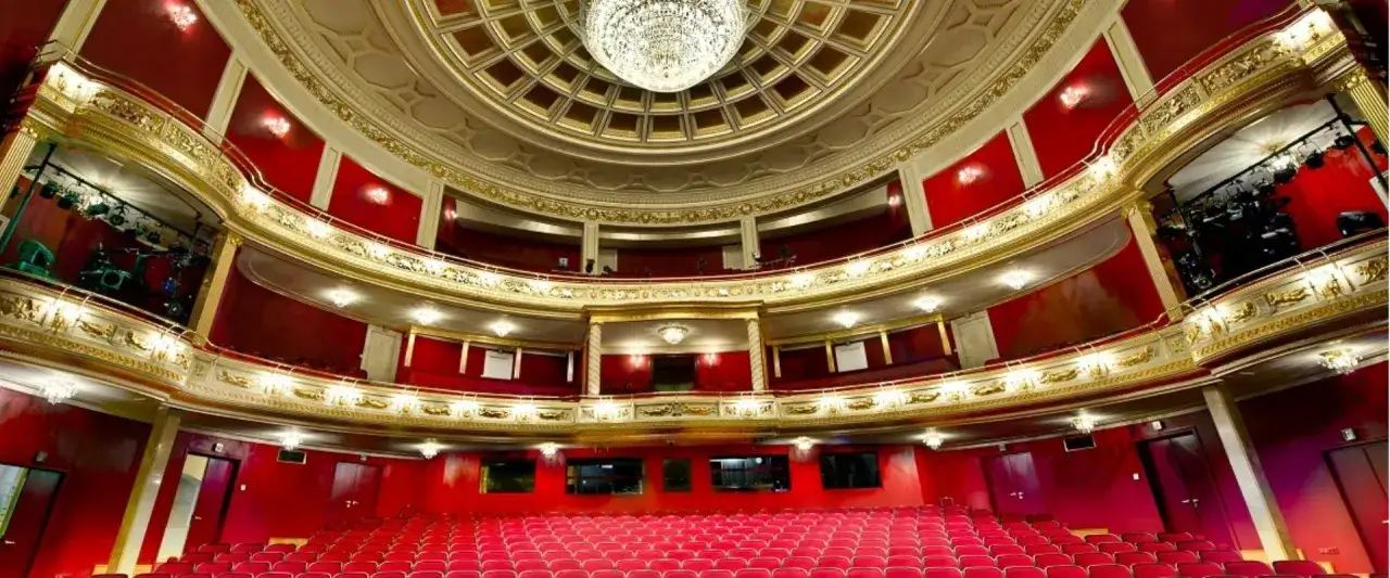 Zdjęcie Teatr Wielki Poznań kalendarium - pełny harmonogram wydarzeń i spektakli